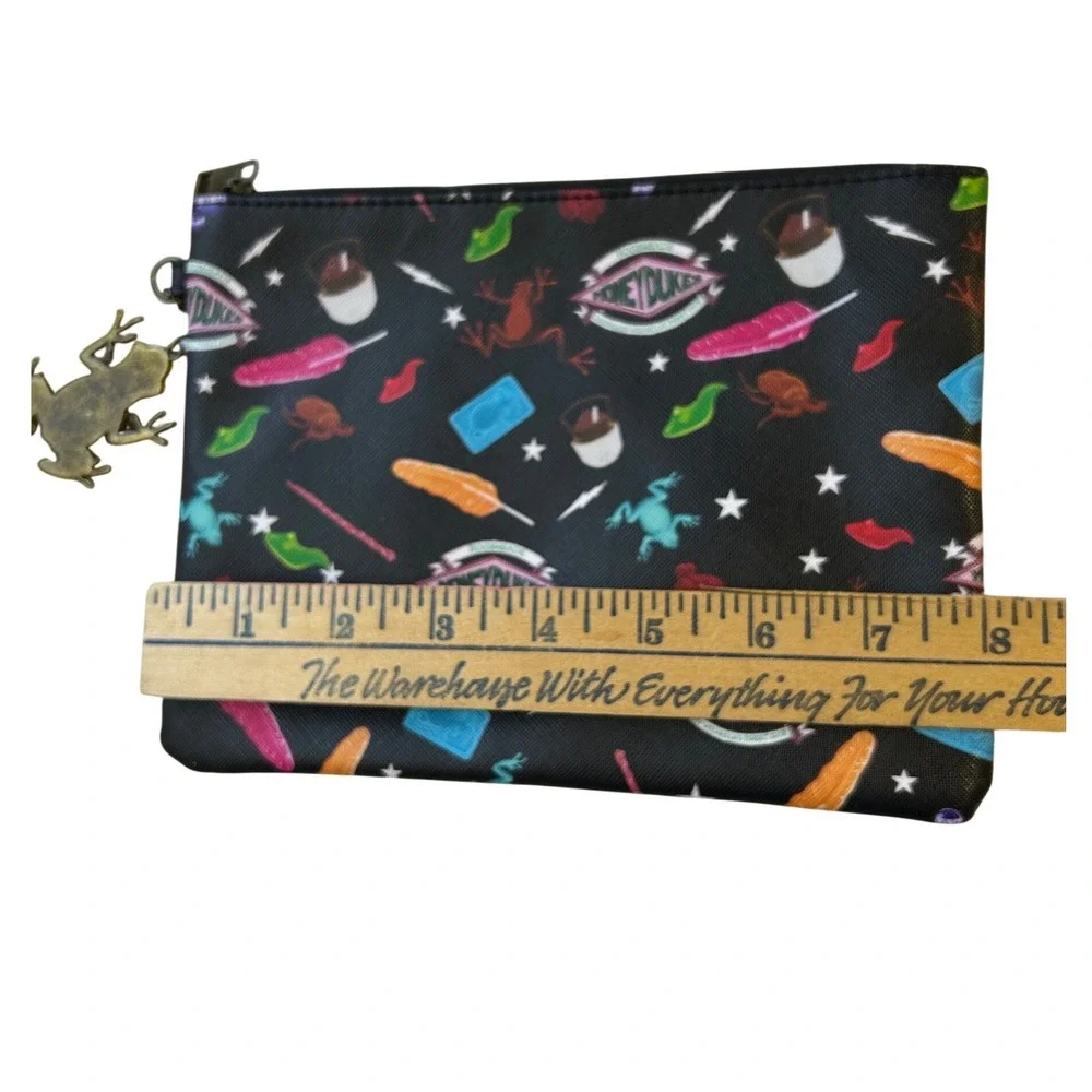 universal‎ Studios Harry Potter Honeydukes Chocolate Frog Pouch Bag  Zip Clutch